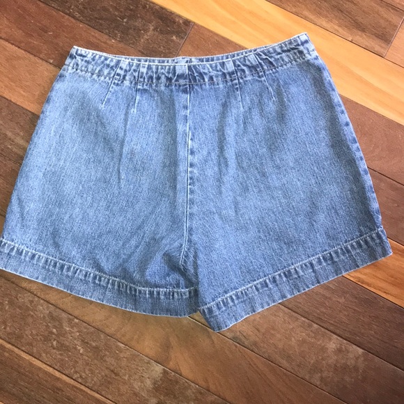 American Eagle Size 6 Denim Shorts - Picture 3 of 6